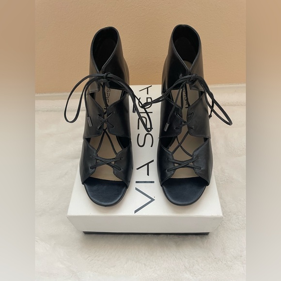 Via Spiga Shoes. - Picture 4 of 8